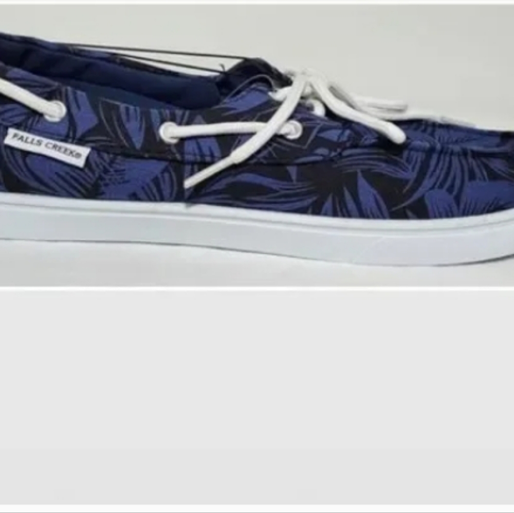 Men boat shoes in black